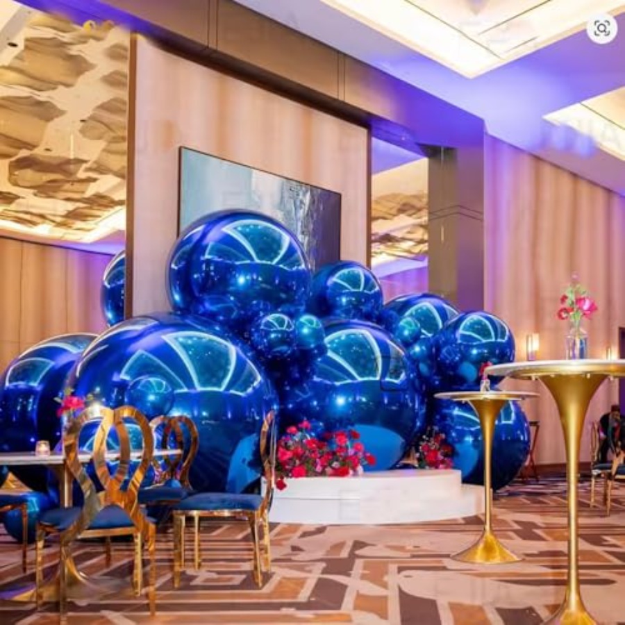 Blue disco mirror ball, PVC do - Disco Ball Mirror 리뷰 및 가격