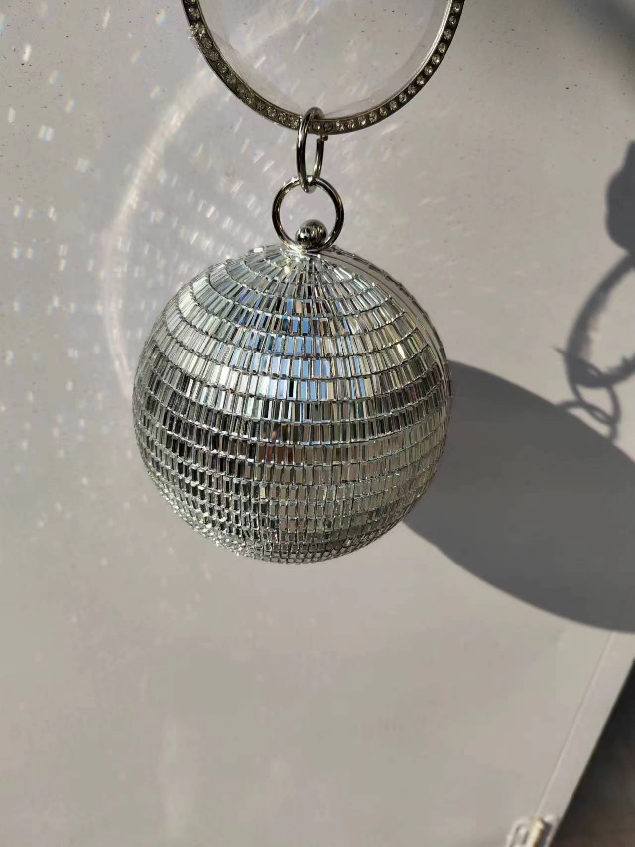 2025 High End Purse Silver Dis - Disco Ball Mirror 리뷰 및 가격