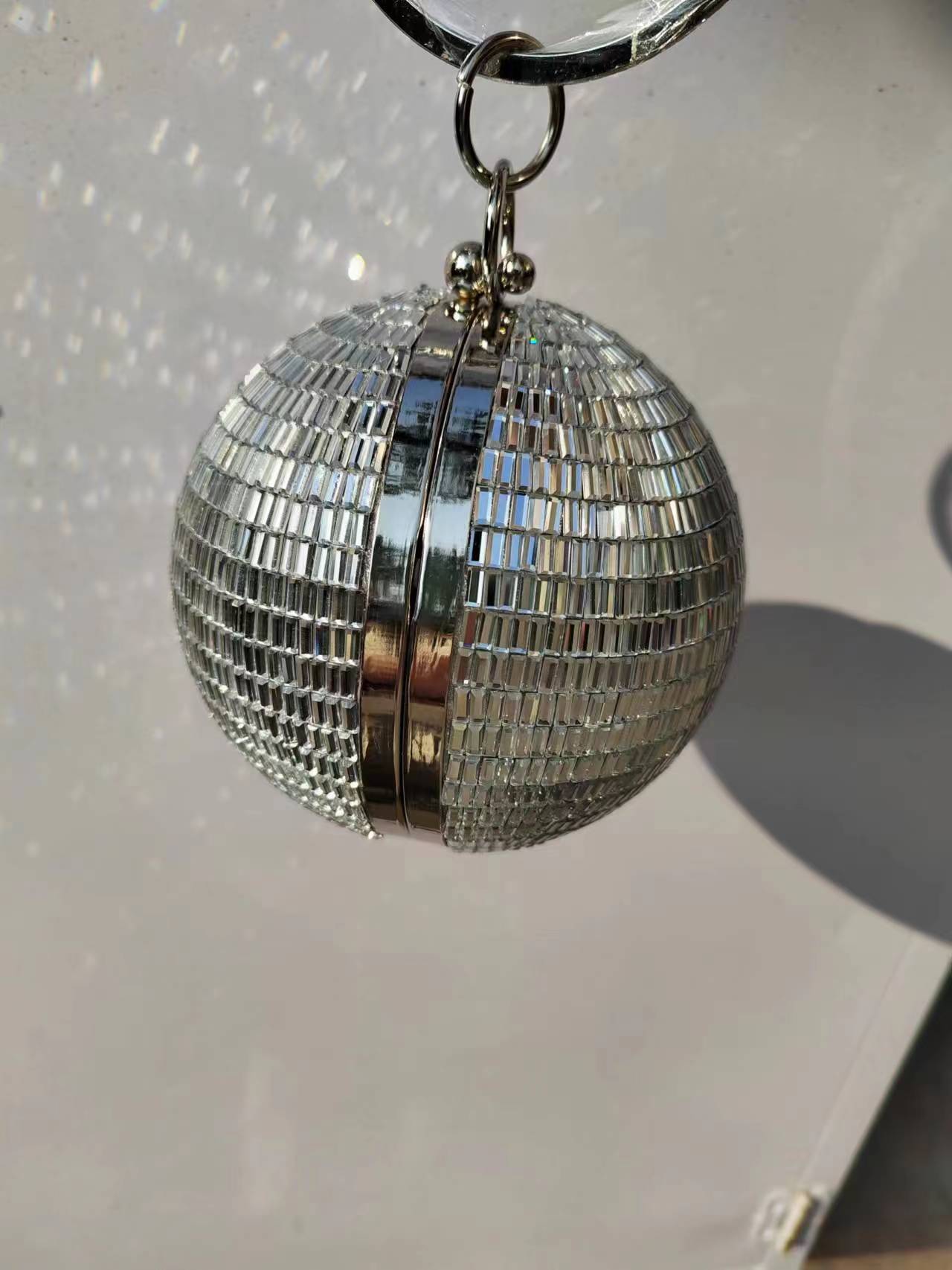 2025 High End Purse Silver Dis - Disco Ball Mirror 리뷰 및 가격